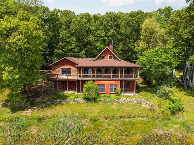 210 Spring Lake Drive, Chelsea, MI 48118