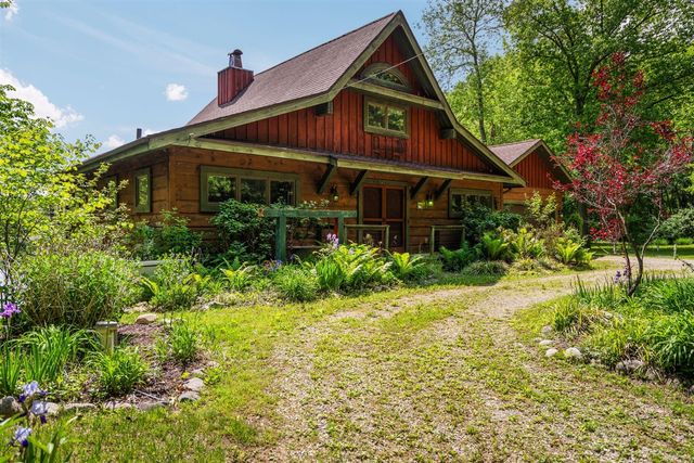 210 Spring Lake Drive, Chelsea, MI 48118