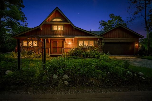 210 Spring Lake Drive, Chelsea, MI 48118