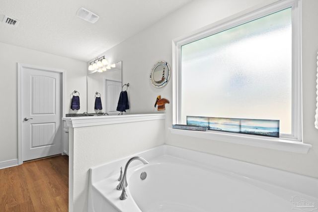 7007 Brylington Blvd, Pensacola, FL 32526