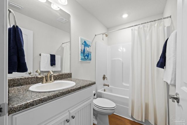 7007 Brylington Blvd, Pensacola, FL 32526