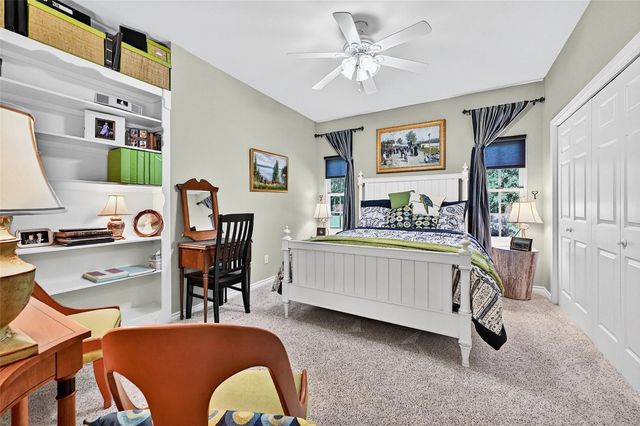 122 Comanche Drive, Gainesville, TX 76240