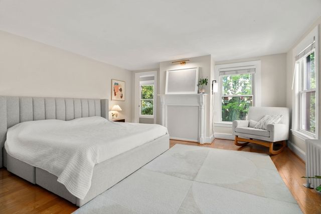 14 Gordon St, Boston, MA 02130