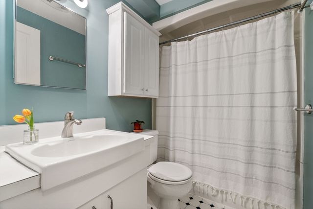 14 Gordon St, Boston, MA 02130