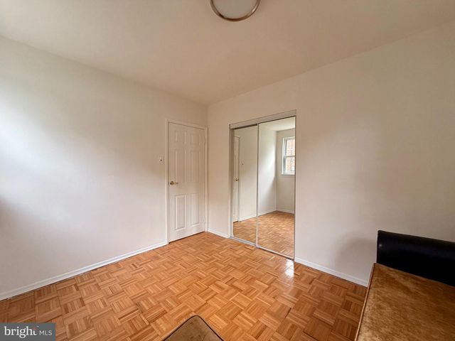 9853 WISTARIA ST, Philadelphia, PA 19115