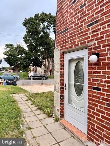 9853 WISTARIA ST, Philadelphia, PA 19115