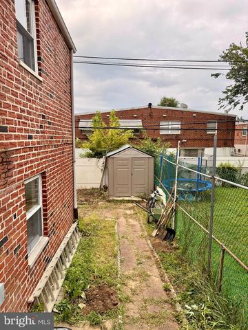 9853 WISTARIA ST, Philadelphia, PA 19115