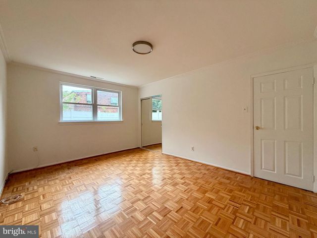 9853 WISTARIA ST, Philadelphia, PA 19115