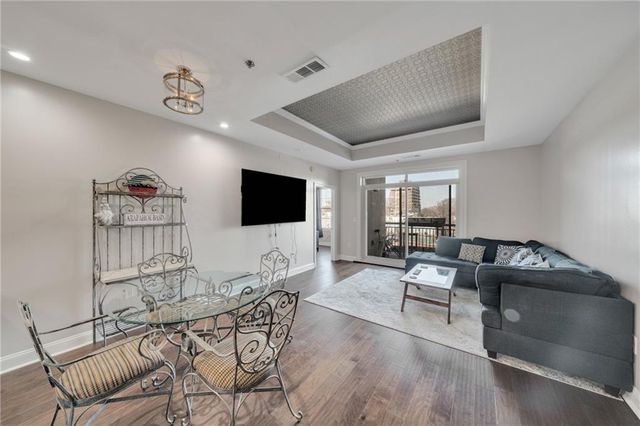 325 E Paces Ferry Road NE 601, Atlanta, GA 30305