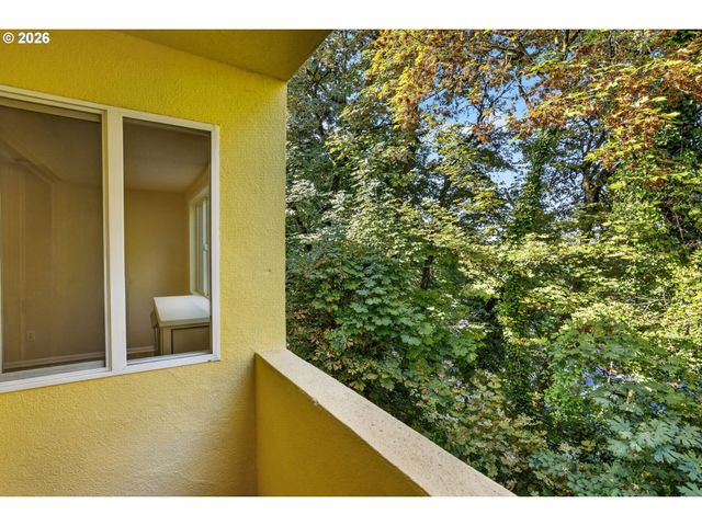 925 Ne 68TH Ave, Portland, OR 97213