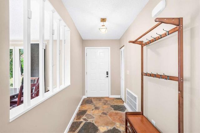20 Foxridge Court, Marietta, GA 30067