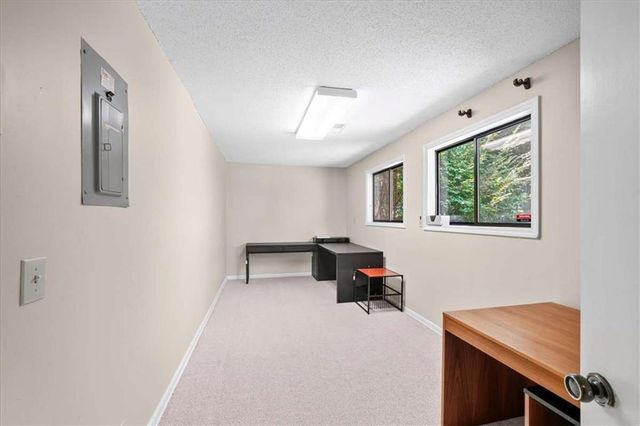 20 Foxridge Court, Marietta, GA 30067