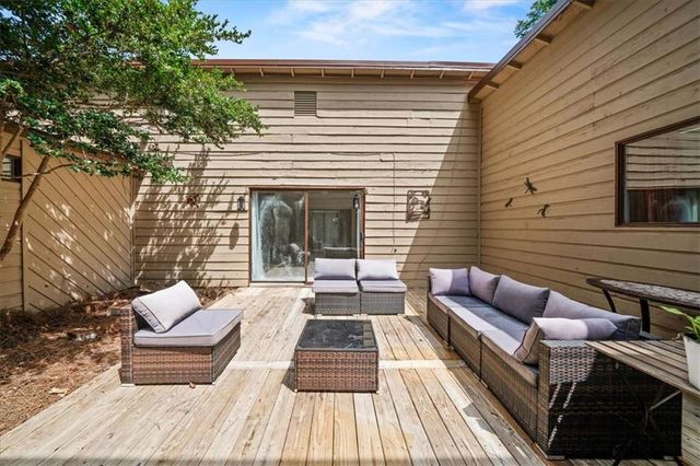 20 Foxridge Court, Marietta, GA 30067