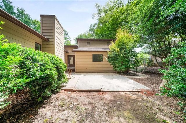 20 Foxridge Court, Marietta, GA 30067
