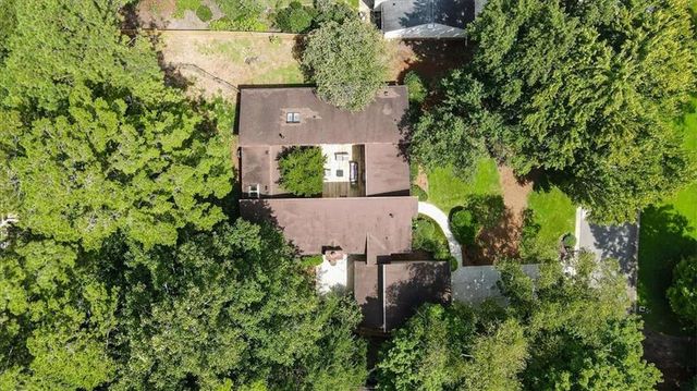 20 Foxridge Court, Marietta, GA 30067