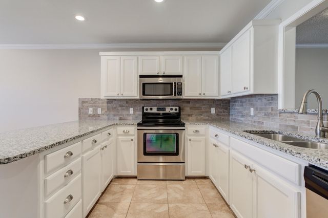 5407 68th Street, Lubbock, TX 79424