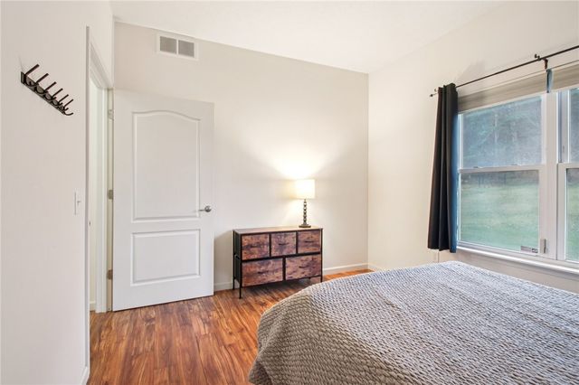 127 Harrogate Crossing, Henrietta, NY 14586