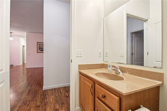 127 Harrogate Crossing, Henrietta, NY 14586