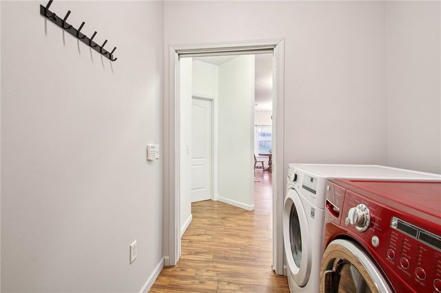 127 Harrogate Crossing, Henrietta, NY 14586