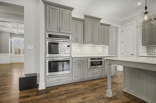 10204 MAPLE RUN DR, Lakeland, TN 38002