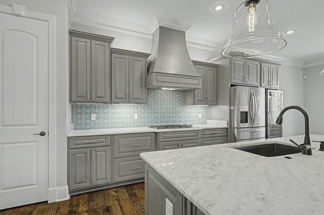 10204 MAPLE RUN DR, Lakeland, TN 38002