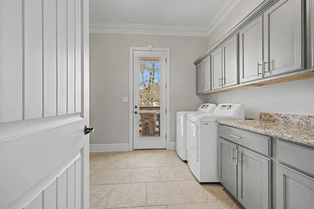 10204 MAPLE RUN DR, Lakeland, TN 38002