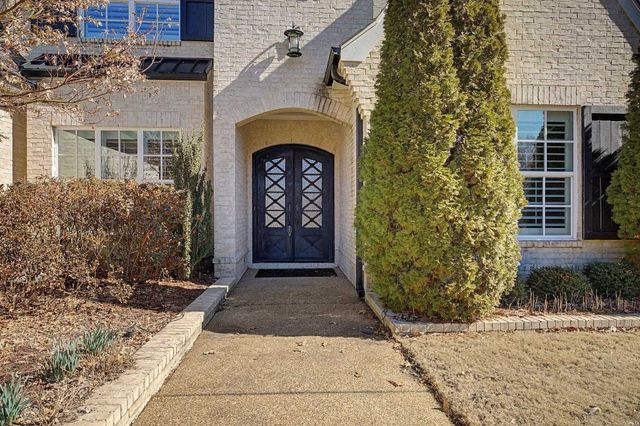 10204 MAPLE RUN DR, Lakeland, TN 38002