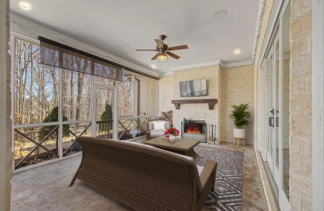 10204 MAPLE RUN DR, Lakeland, TN 38002