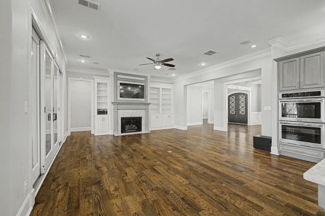 10204 MAPLE RUN DR, Lakeland, TN 38002