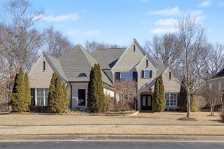 10204 MAPLE RUN DR, Lakeland, TN 38002