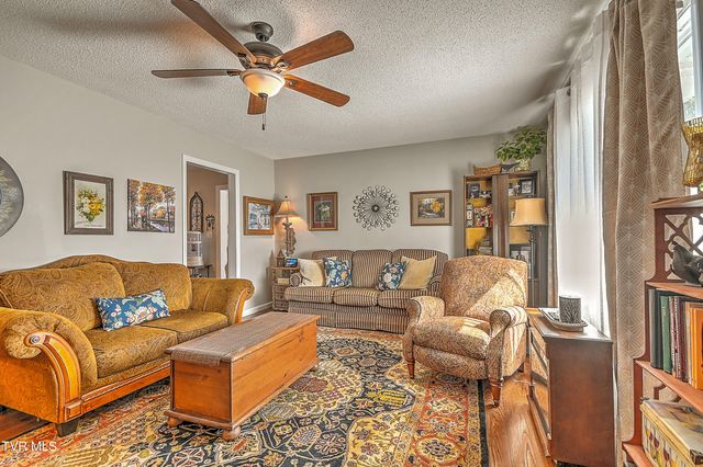 115 Boone Avenue, Johnson City, TN 37615