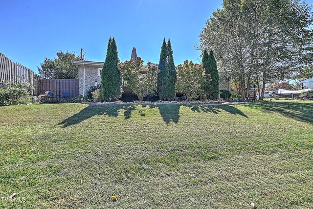 115 Boone Avenue, Johnson City, TN 37615