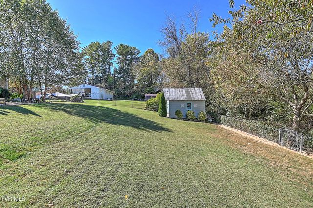115 Boone Avenue, Johnson City, TN 37615