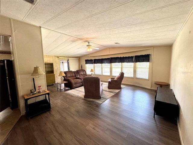 119 JANA CIRCLE, Auburndale, FL 33823