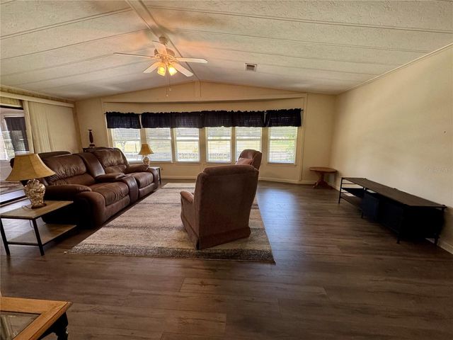 119 JANA CIRCLE, Auburndale, FL 33823