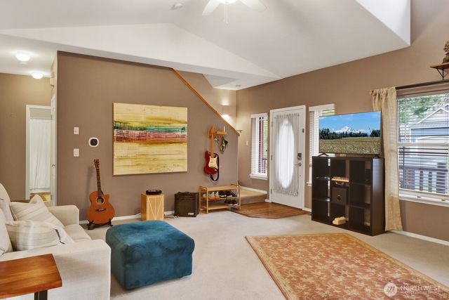 222 Jerome Street, Bellingham, WA 98229