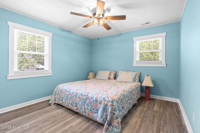 169 NW 3rd Street, Oak Island, NC 28465