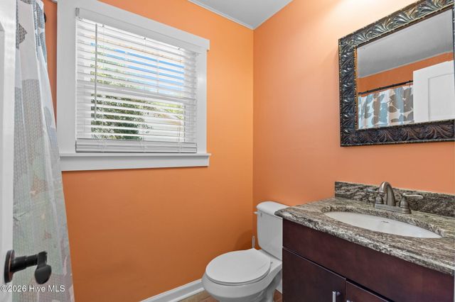169 NW 3rd Street, Oak Island, NC 28465
