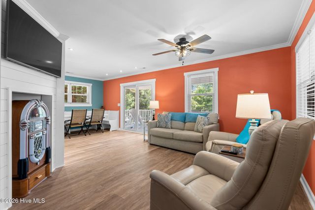 169 NW 3rd Street, Oak Island, NC 28465