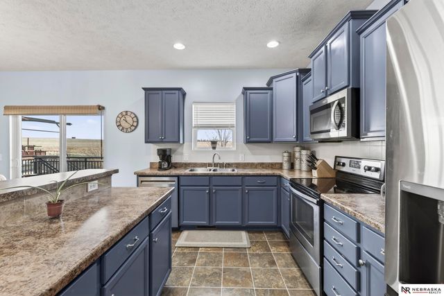 11318 S 47th Street, Papillion, NE 68133