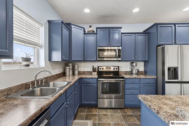 11318 S 47th Street, Papillion, NE 68133