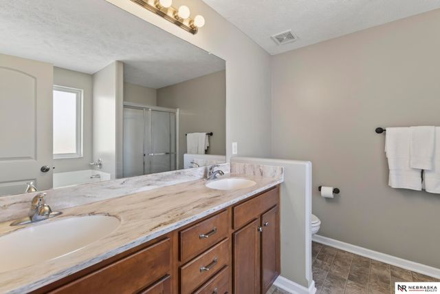 11318 S 47th Street, Papillion, NE 68133