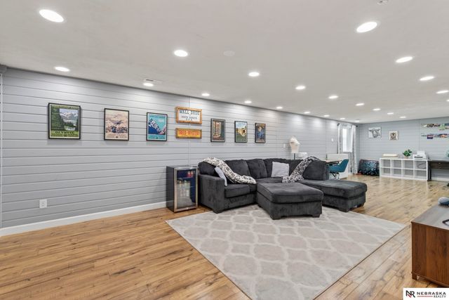 11318 S 47th Street, Papillion, NE 68133