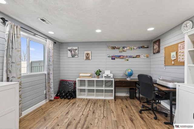 11318 S 47th Street, Papillion, NE 68133