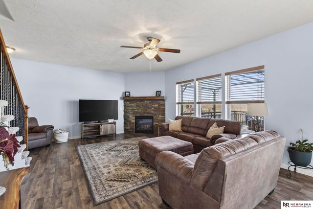 11318 S 47th Street, Papillion, NE 68133