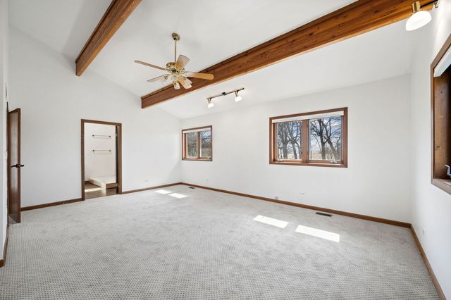 5N584 Dunham Trails Road, Wayne, IL 60184