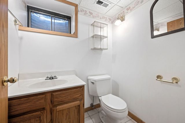 5N584 Dunham Trails Road, Wayne, IL 60184
