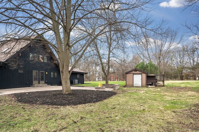 5N584 Dunham Trails Road, Wayne, IL 60184