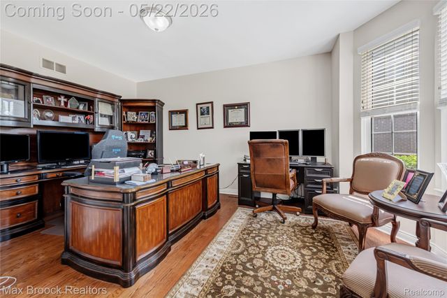 1171 Cambria Drive, Troy, MI 48085