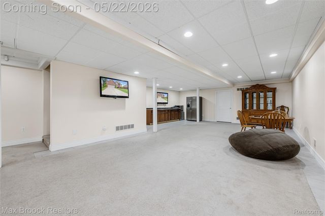 1171 Cambria Drive, Troy, MI 48085